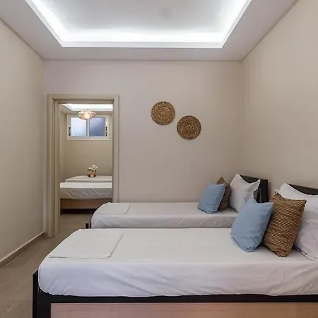 Appartement Ap 9 - Front Pool, Kitchen & Parking - Goro